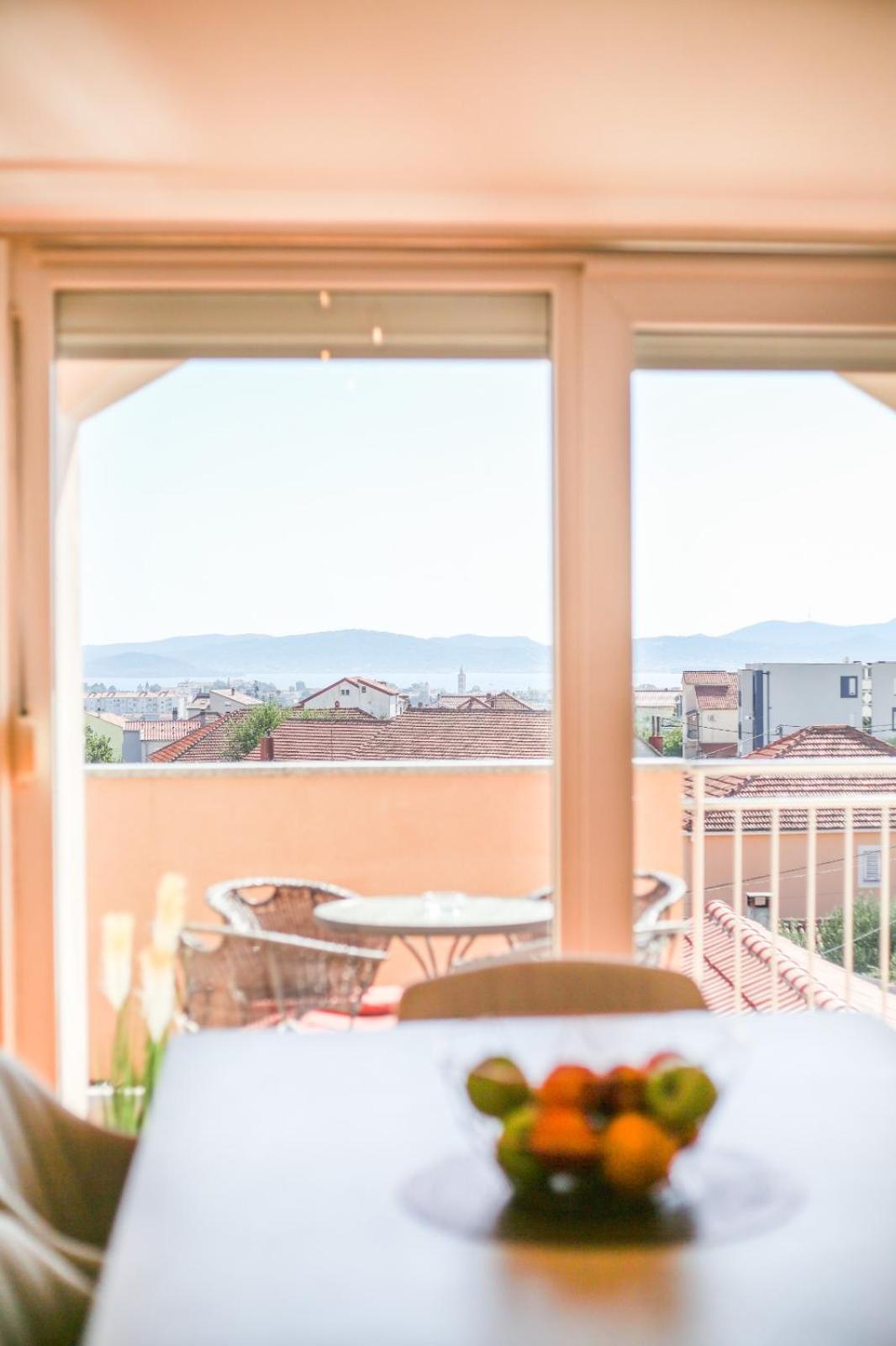 Apartman Lara Zadar Bagian luar foto